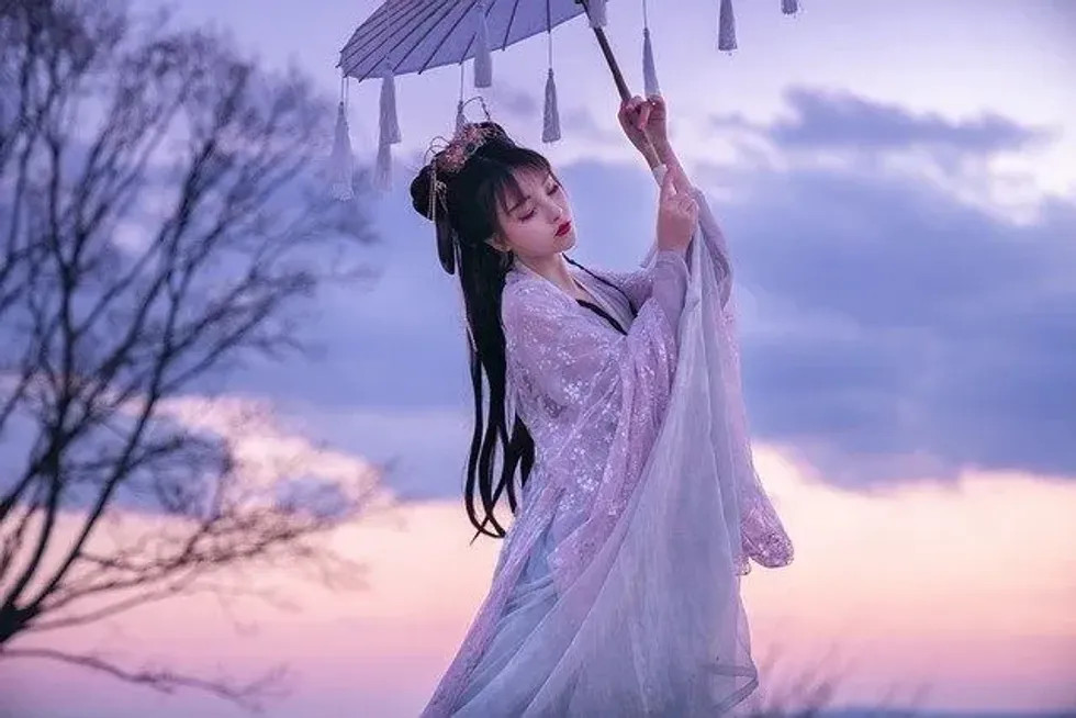 A girl wearing traditional Kimono