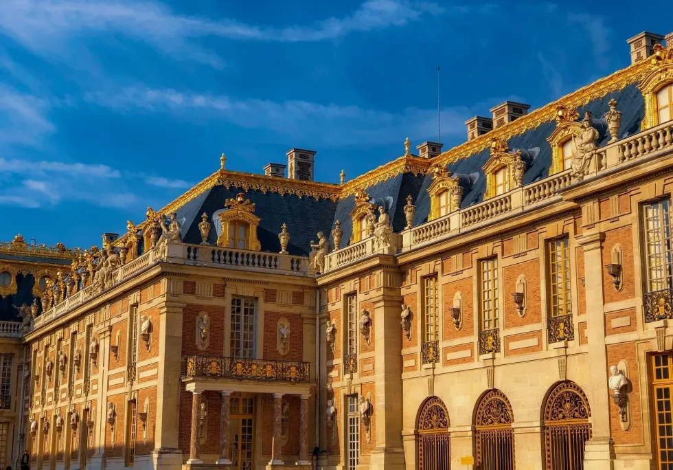 Royal brick and gold palace in England belonging to the royal family